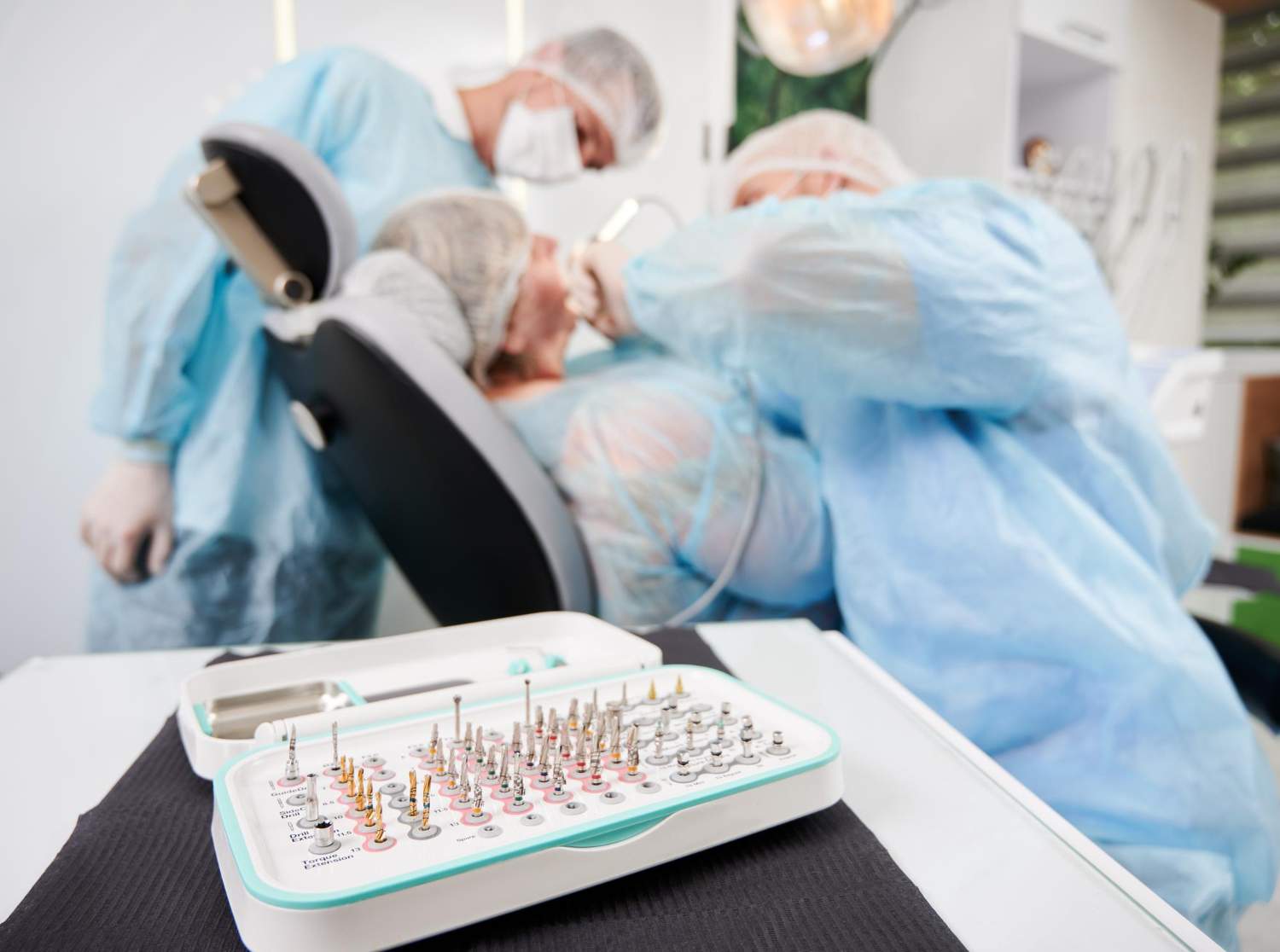 Implantes dentales baratos en Tres Cantos